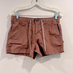 🔥NWOT Vuori Women's Rust Cargo Shorts🔥